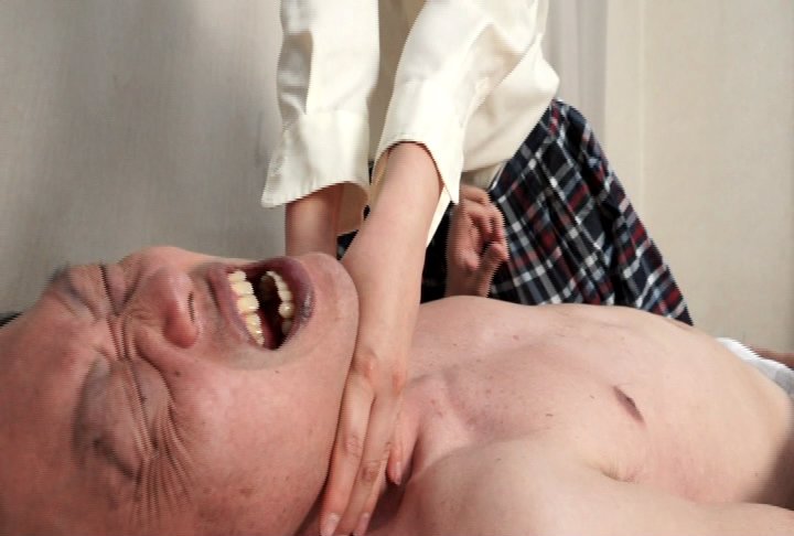 【1000pts!】清純美女が男を首絞め! 9　サンプル画像02