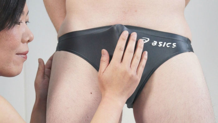 【HD】熟女ハイドロ競パンしごき5　サンプル画像03