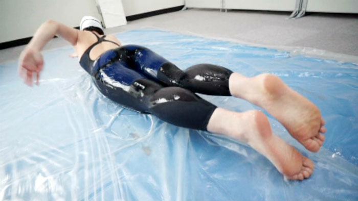 【新特別価格】レーザーレーサータイプの競泳水着3　サンプル画像03