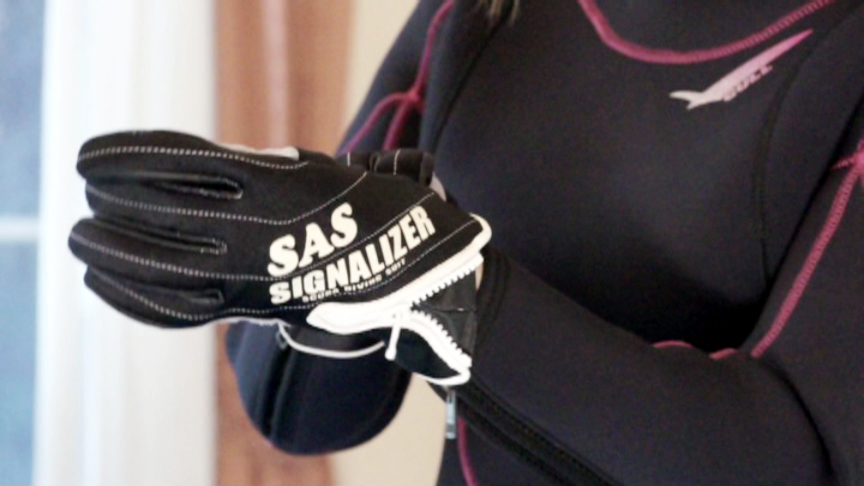 【値下げ商品】ウェットスーツガール3　サンプル画像02