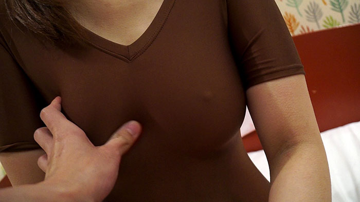 神の乳 あかり レオタードを抱く4 アニメみたいな身体をきわどいレオタードに包んで…　サンプル画像09