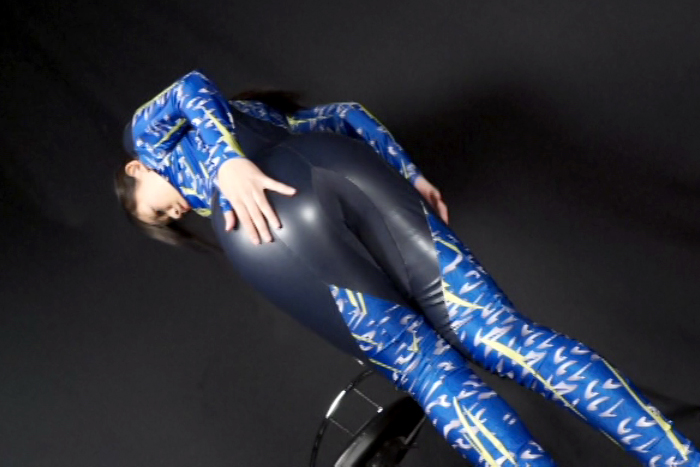 【値下げ商品】Speed Skating Girl First SEX Vol.4　サンプル画像02