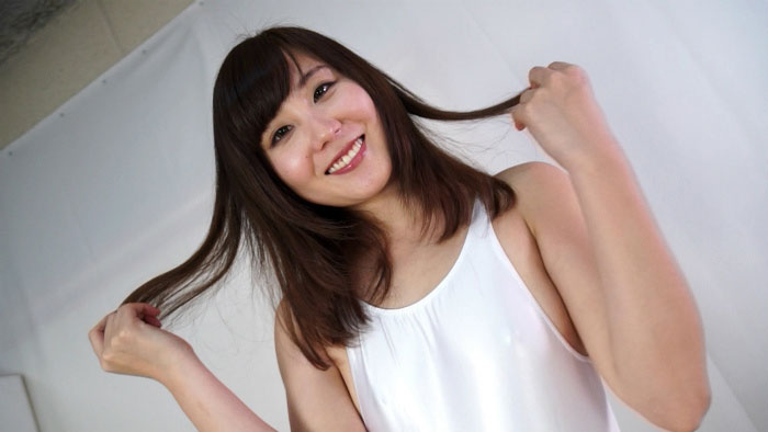 彼女はキャンペーンガール 燃えろイイ女! Vol.1 伊藤果夏　サンプル画像03