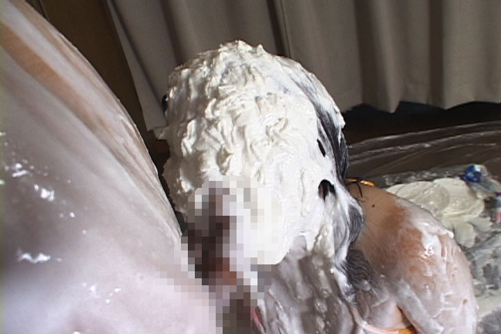 パイ投げ&クリームまみれでエッチ 3　サンプル画像10