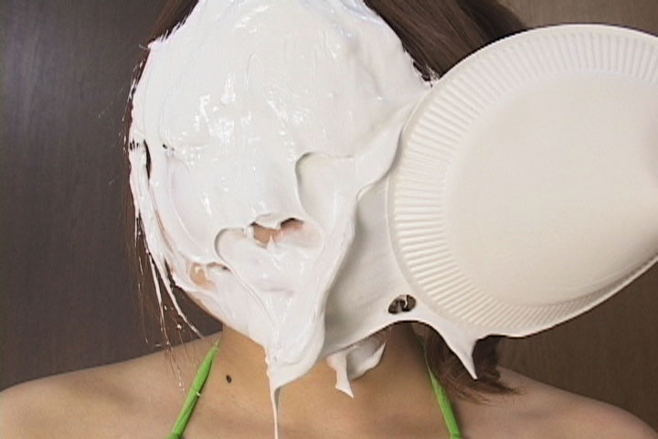 パイ投げ&クリームまみれでエッチ 5　サンプル画像03