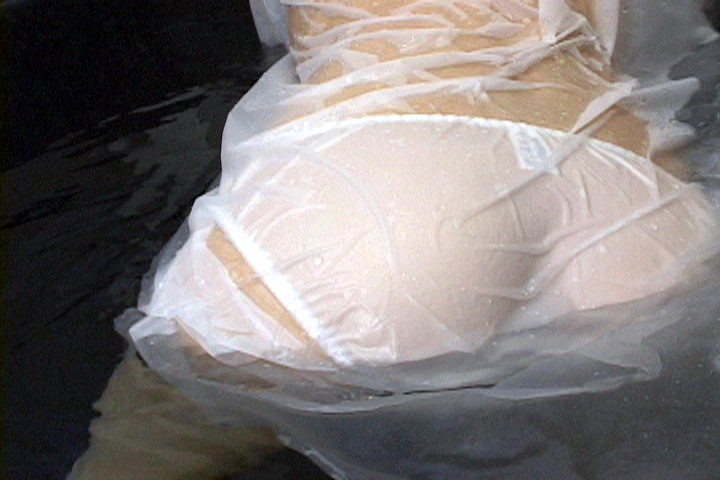 【1000pts!】レインコートマニアックス 16 濃縮!!室内&浴室編 サンプル画像04