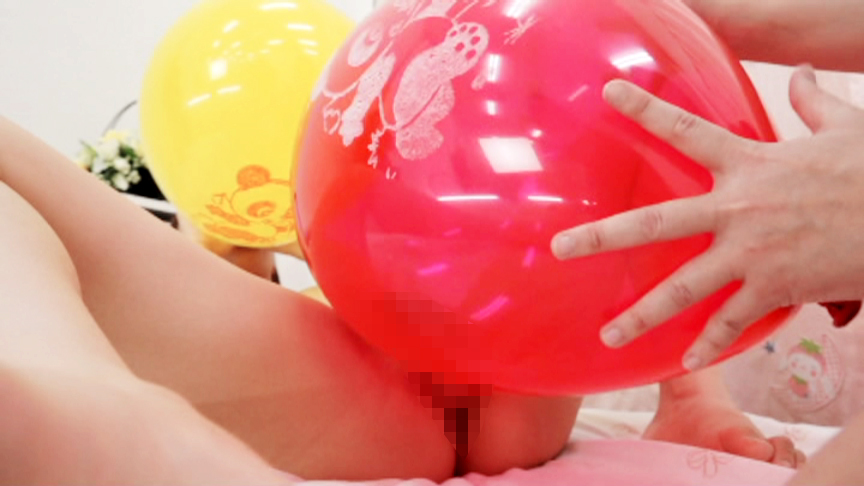 美人姉妹 究極の風船オナニーSP サンプル画像04