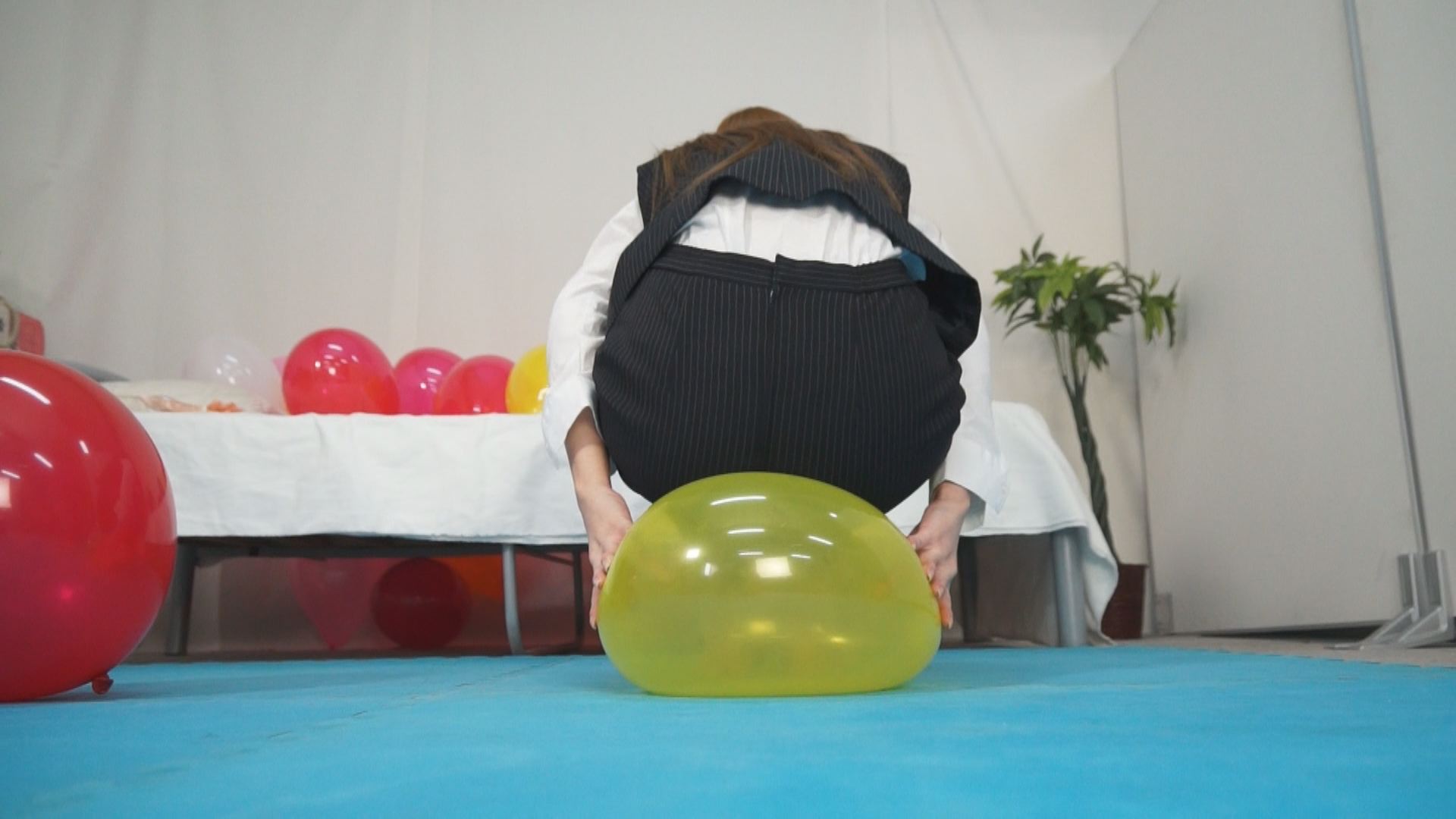 熱ケツOLの風船発情期　サンプル画像04