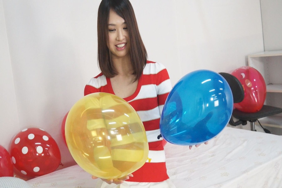 密着!乙女達の風船メロメロオナニー!!　サンプル画像06