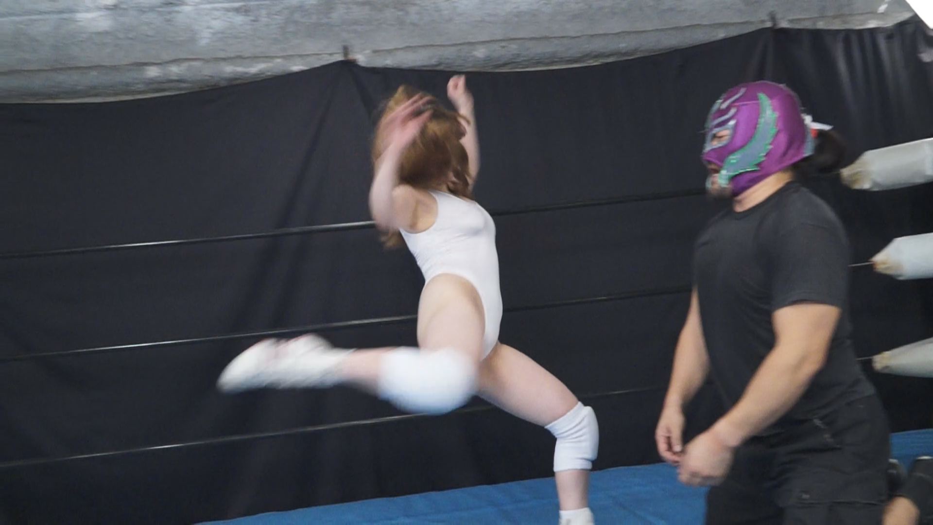 本山茉莉が煩悩寺に挑戦!　サンプル画像05