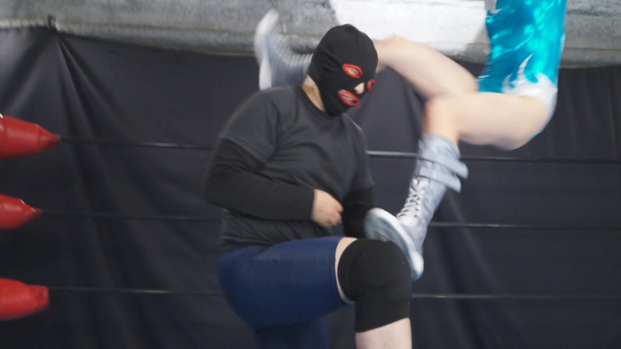 こんな魅力的な大森玲菜を集中破壊リョナプロレス(頭部集中Ver.)　サンプル画像02