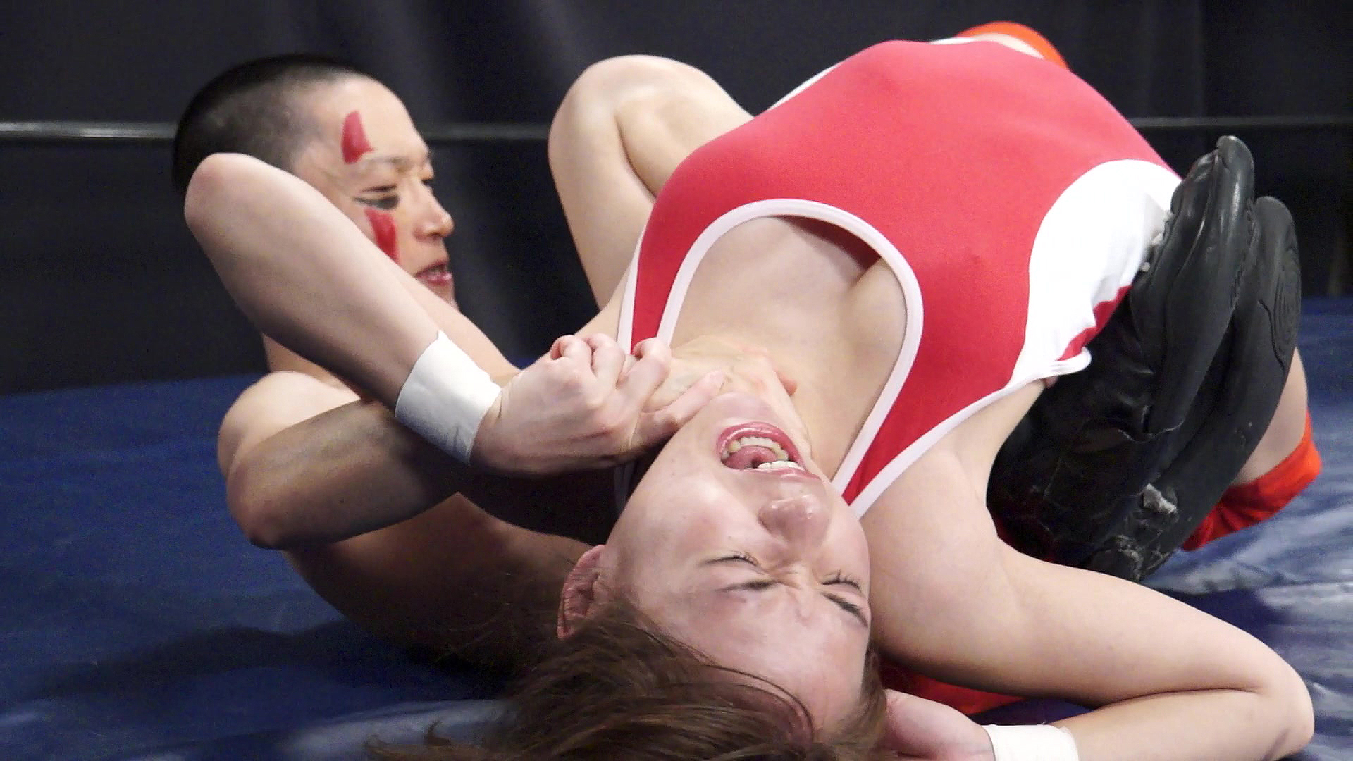 秘密の男女混合試合 女子レスラー完全敗北 vol.1　サンプル画像06