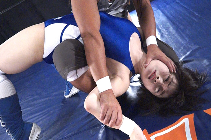 【HD】女子レスラー完全屈服ドミネーション Vol.2　サンプル画像02