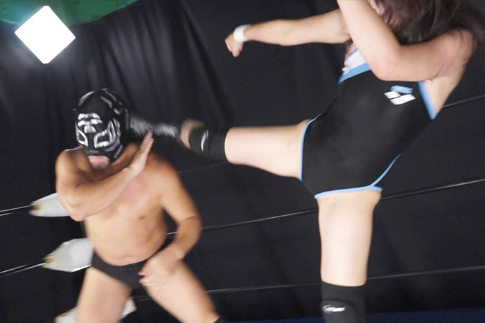 【HD】BATTLE プロレスアイドル列伝VS男子レスラー1 金城真央 サンプル画像11