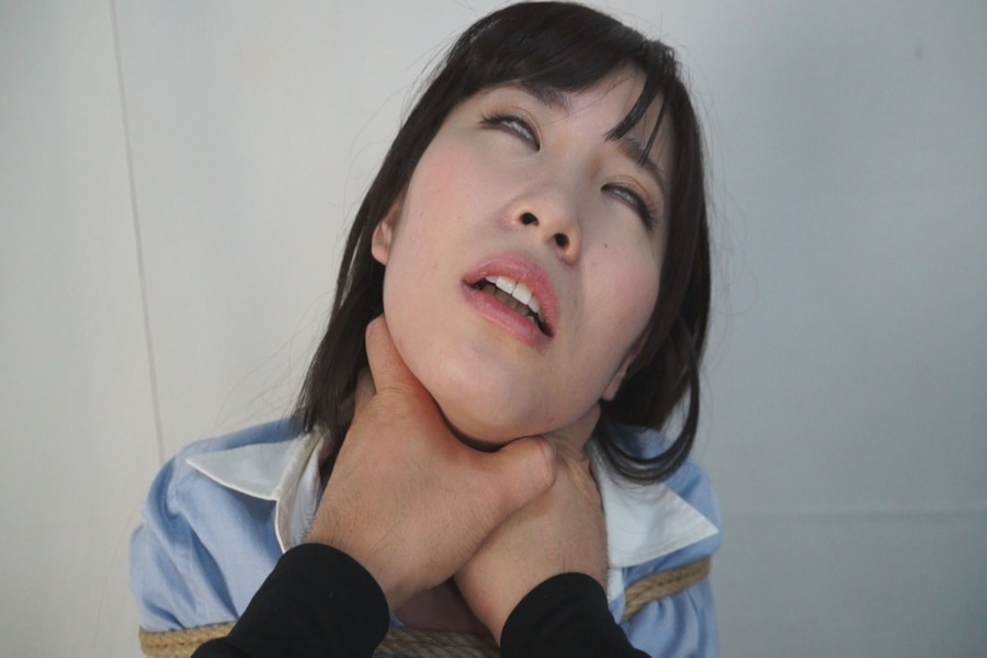 【700ptsOFF!】女を首絞め2　サンプル画像05