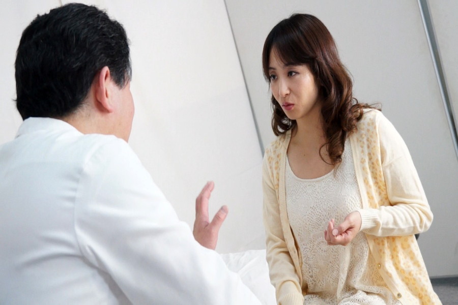 某クリニックを真似してセクハラクリニックを開業したけど、患者さんにお仕置きされちゃったボク　サンプル画像10