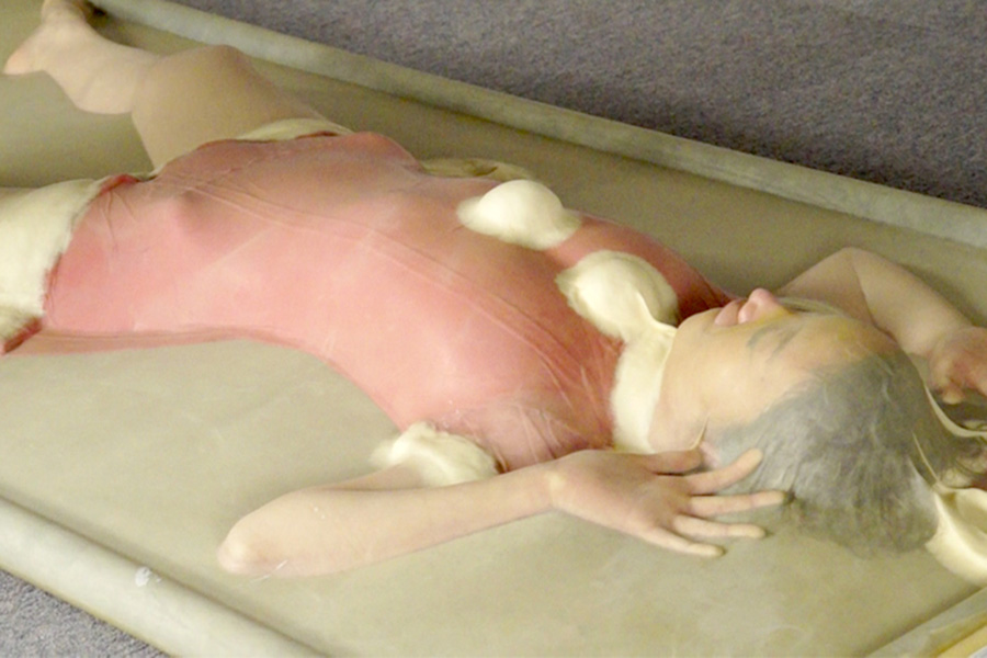 バキュームベッド女窒息調教6　サンプル画像02