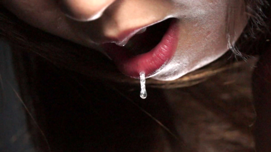 【新特別価格】唾液女 -だえきおんな- volume.5 サンプル画像02