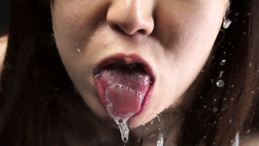 【新特別価格】唾液女 -だえきおんな- volume.5 サンプル画像01