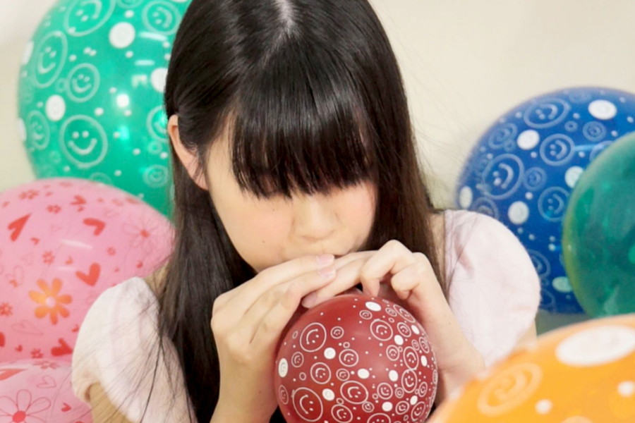 【HD】奏瀬なつるの風船体験　サンプル画像02