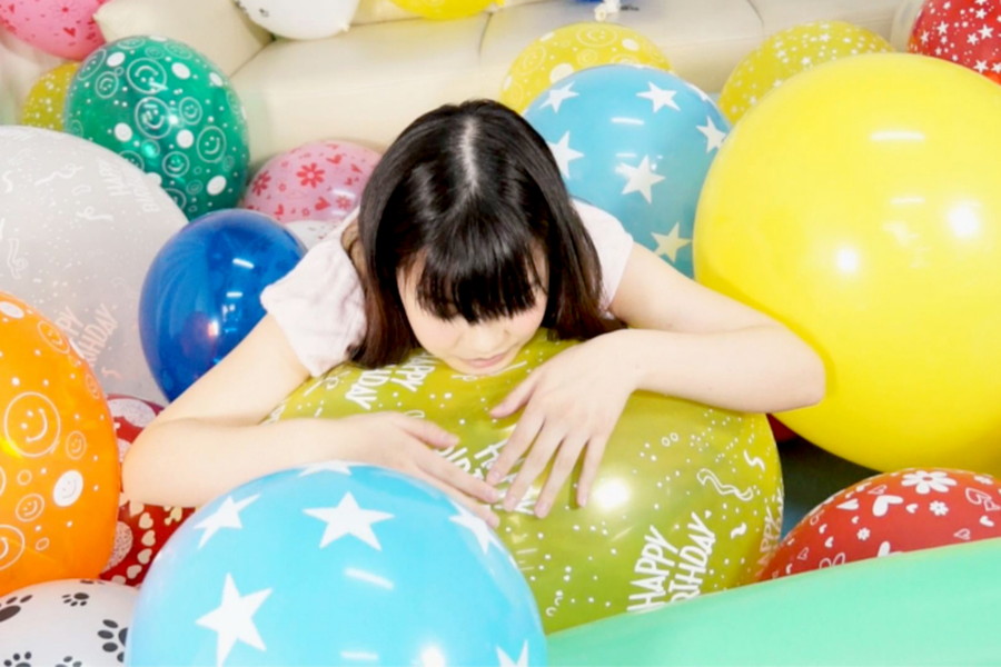 【HD】奏瀬なつるの風船体験　サンプル画像05