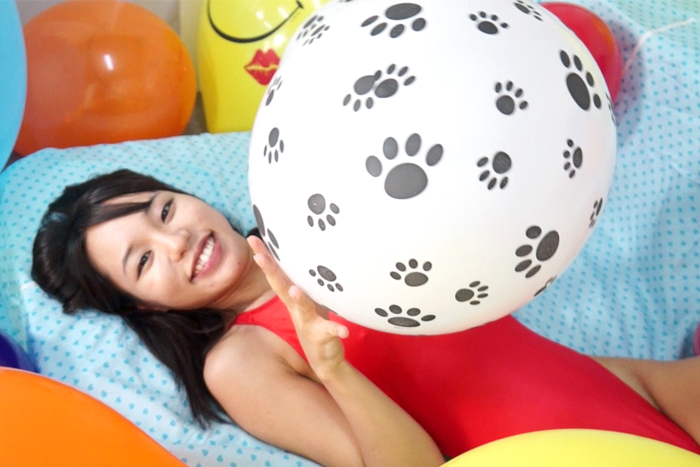 舞坂仁美の風船体験　サンプル画像02