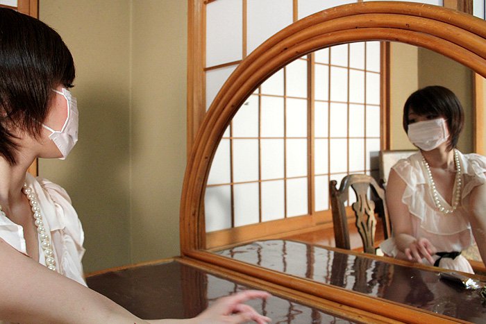 【値下げ商品】マスクレズ姉妹の奇妙な日常 vol.1　サンプル画像11