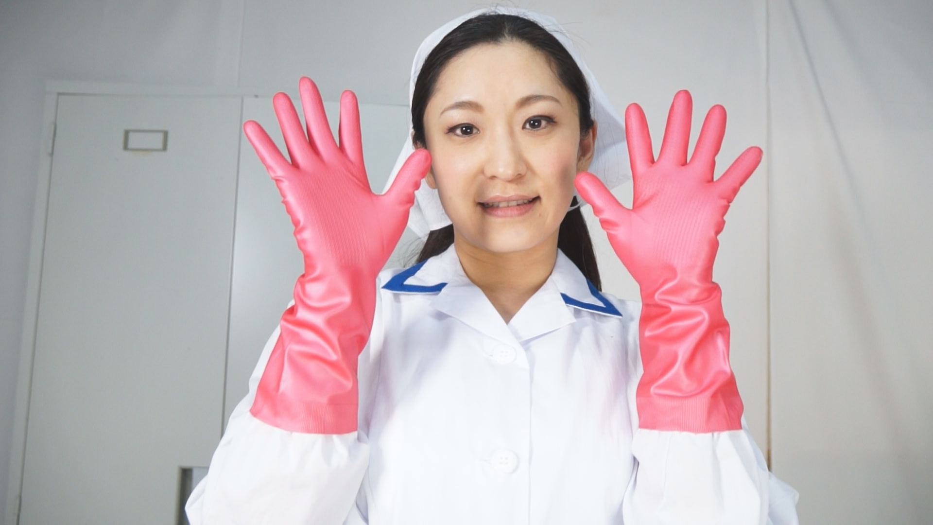 炊事用ゴム手袋のおばさん れい/43歳 サンプル画像02