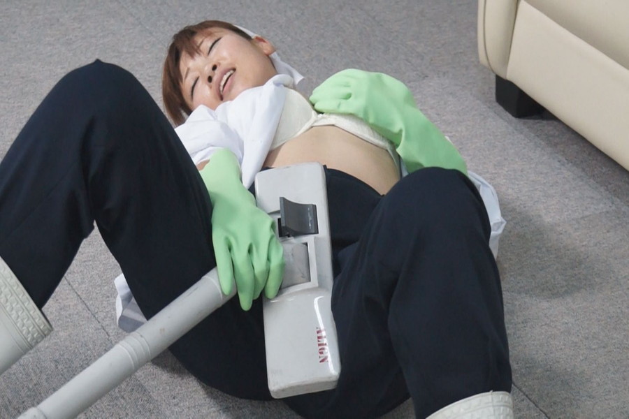 炊事用ゴム手袋のおばさん みなみ40歳　サンプル画像06