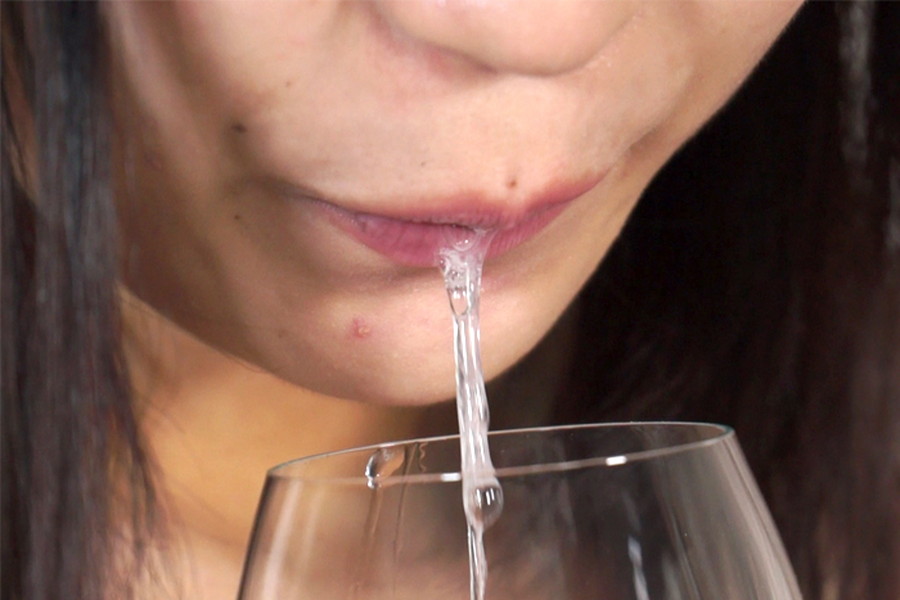 あなたの知らない唾液マニアの世界～香ばしき誘い～9　サンプル画像04