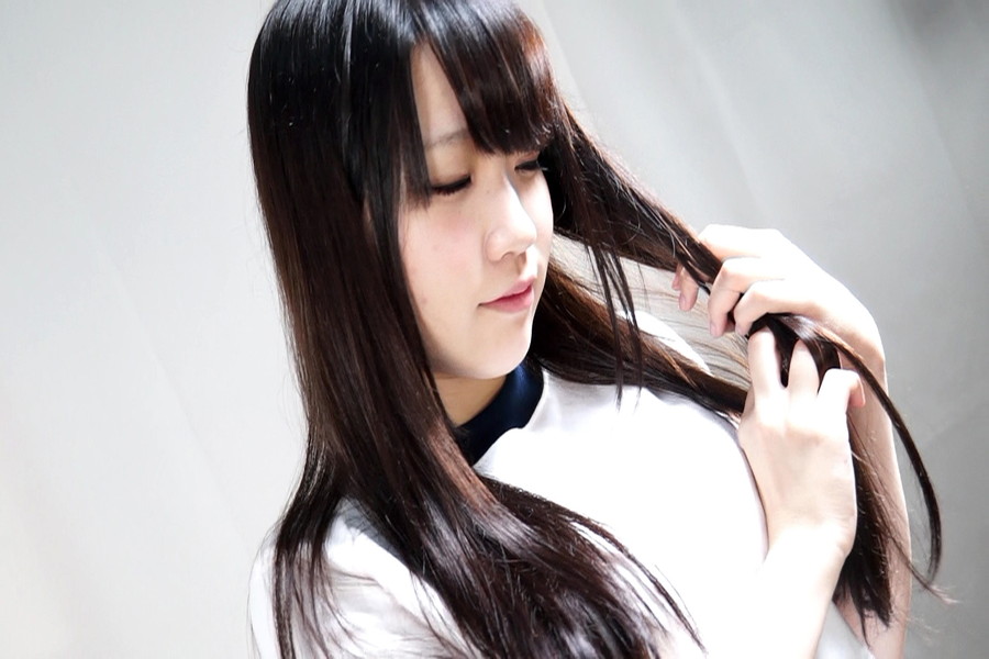 黒髪少女七菜原ココ 恋するロングヘアー　サンプル画像02