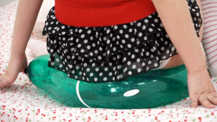 バルーン圧迫オナニー3　サンプル画像09