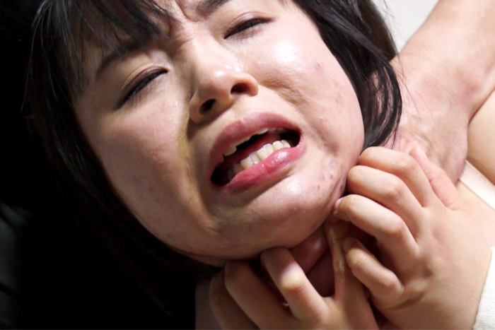 【700ptsOFF!】首絞め首吊り強姦8 サンプル画像05