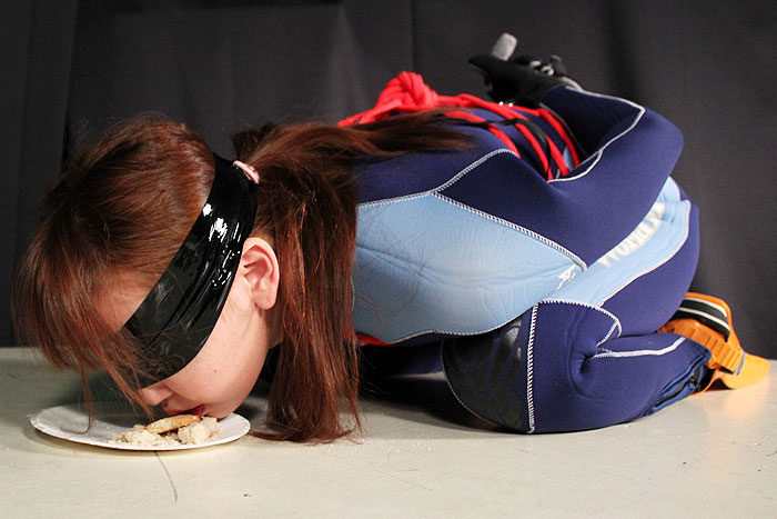 【新特別価格】ウェットスーツマーメイド監禁・観察日誌Vol.4　サンプル画像08