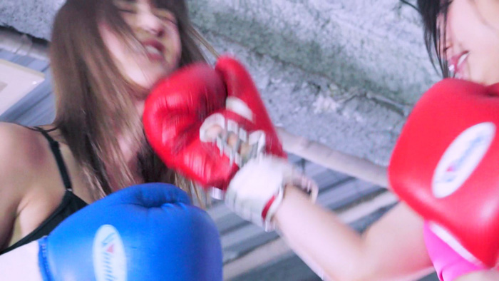  ボクシング対決 ＦＧＩ　なつめ愛莉　ＢＷＰ ＹＵＥ 　アッパー