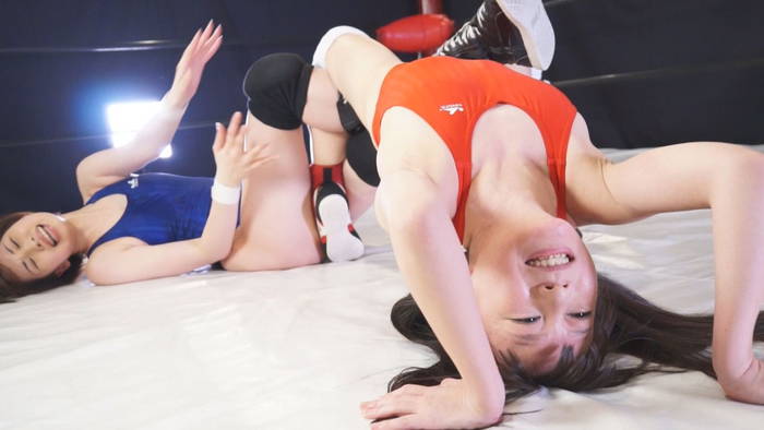 女子プロレス　キャットファイト　小西まりえ　日高結愛  リンコス姿　悶絶