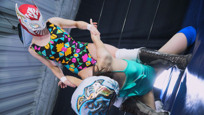 女子プロレス　キャットファイト　ルチャ・リブレ　鈴屋いちご 武井ゆうり