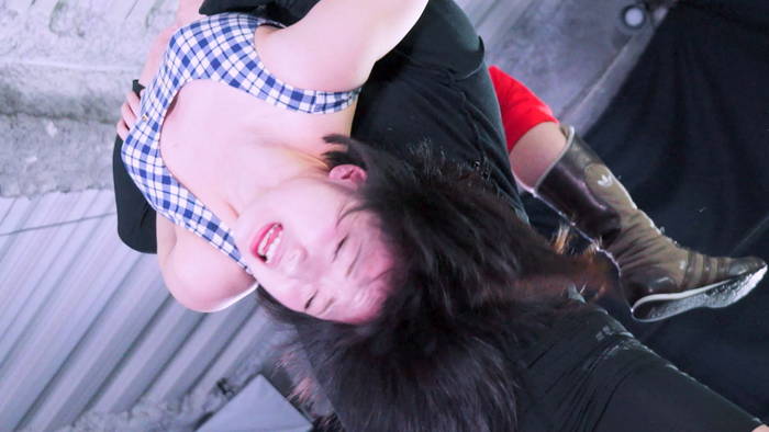 プロレス　鈴屋いちご　肩車　悶絶