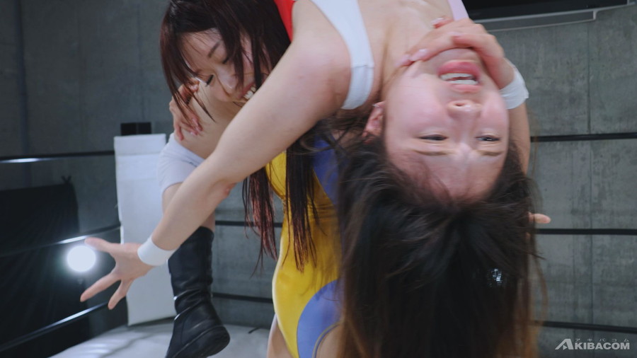 トップレスプロレレス　 葉月ひな さくまつな 