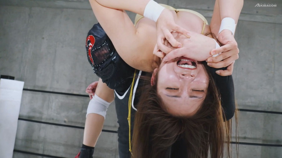 さくまつまと白崎水麗が男子レスラーと激突するＭＩＸプロレス作品
