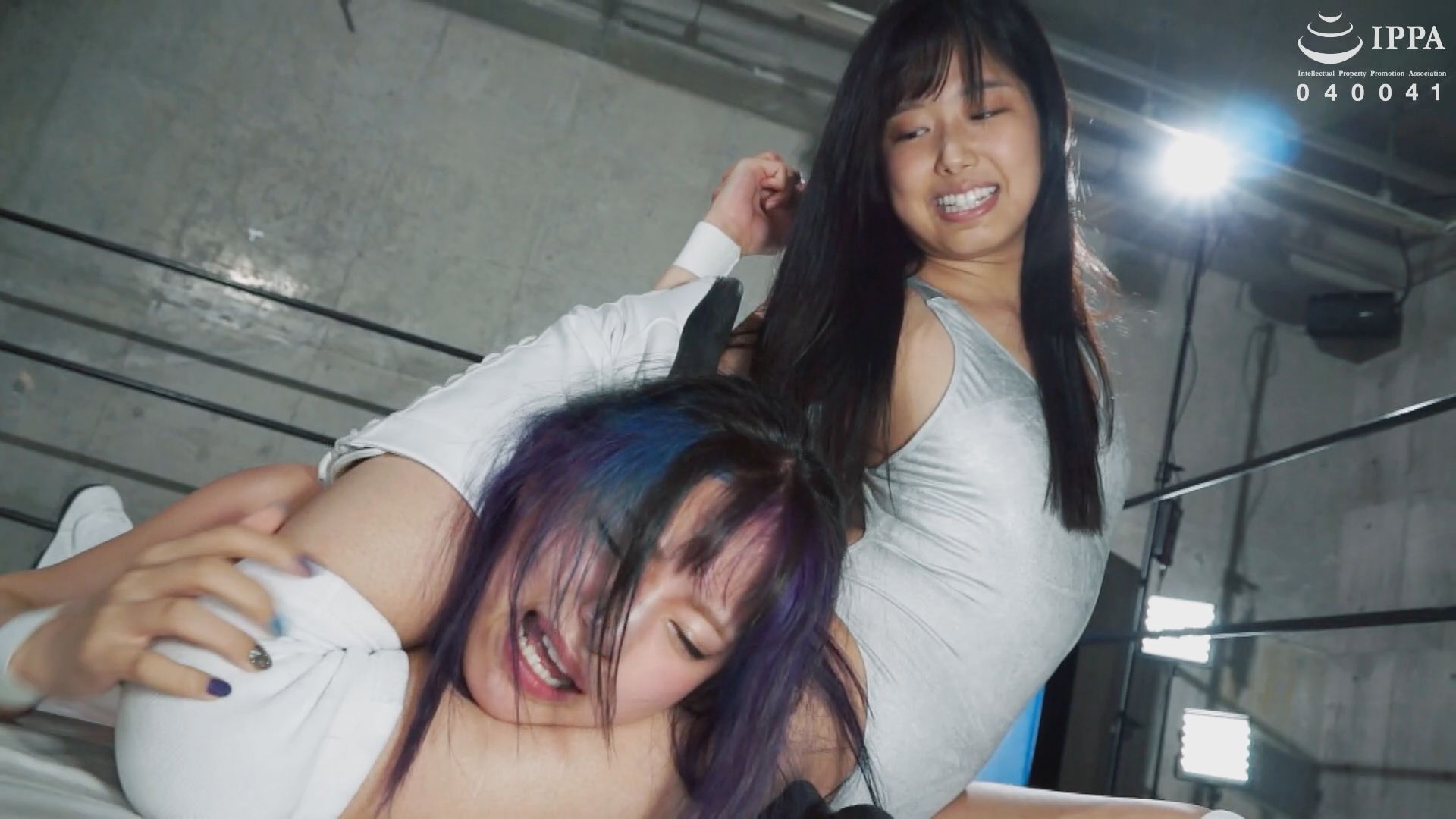 キャットファイト　 前乃菜々 渚みつき