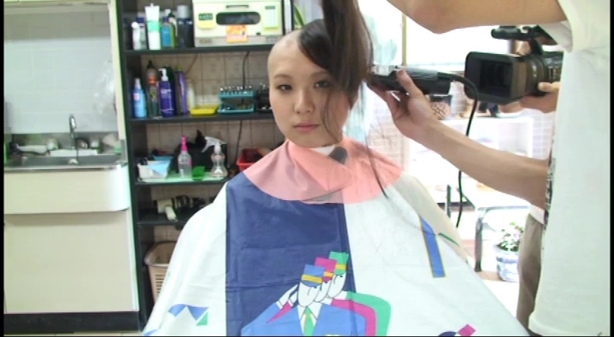 Hair Angel Vol. 70 すみれ 22歳 断髪 剃髪 Hair Angel Vol. 70 すみれ 22歳 断髪 剃髪 - メルカリ